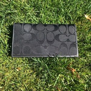 Vintage Bifold Coach Wallet-Authentic